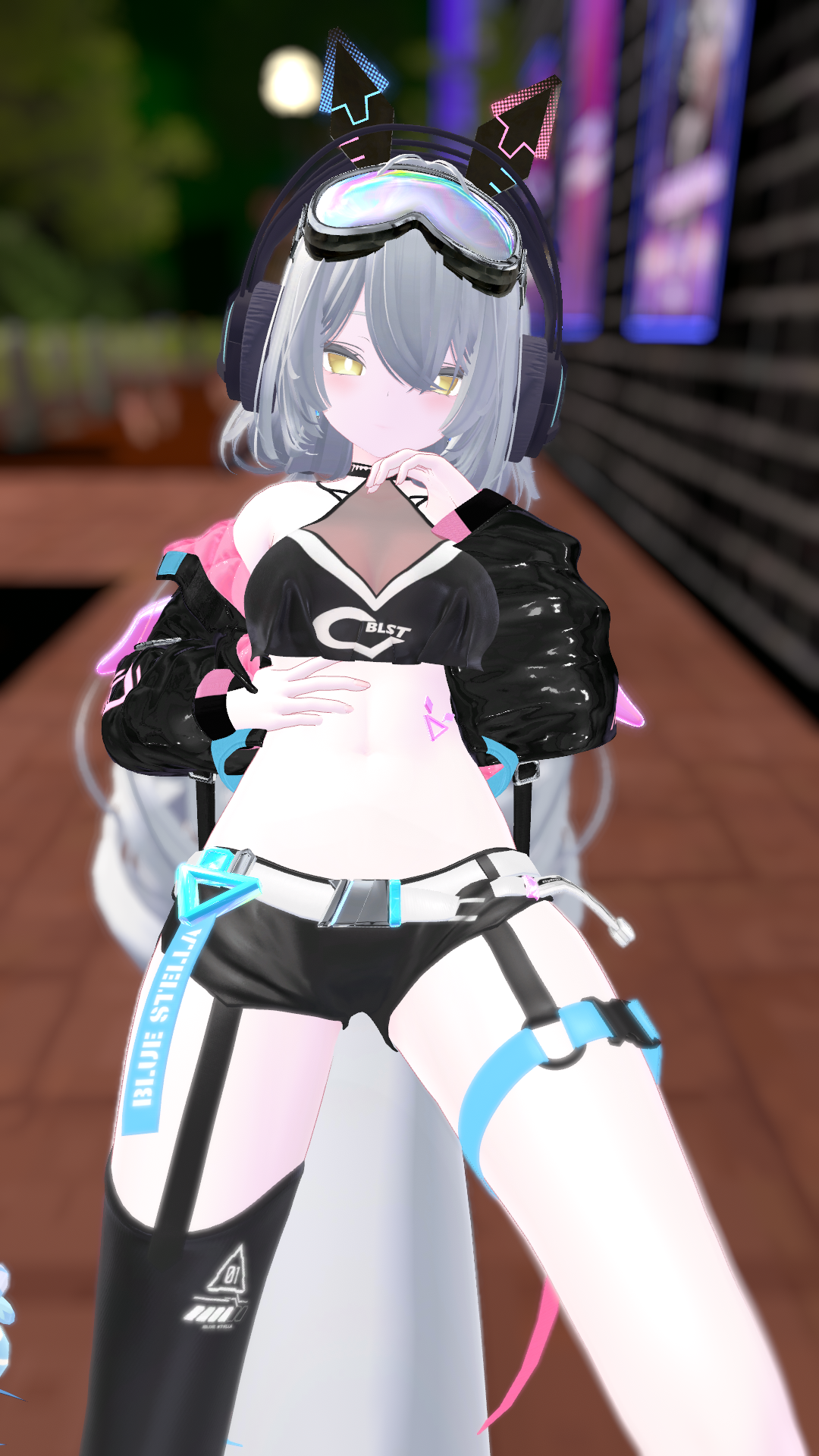 VRChat_2025-10-07_20-21-25.812_1080x1920.png