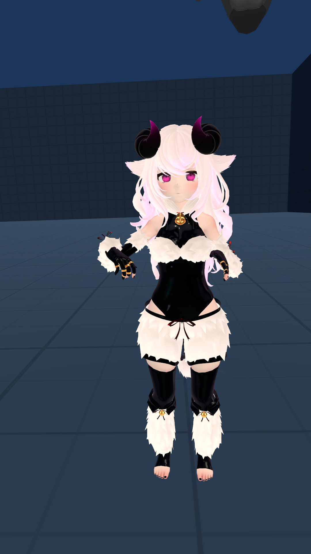 VRChat_2025-11-10_18-56-00.564_1080x1920.png