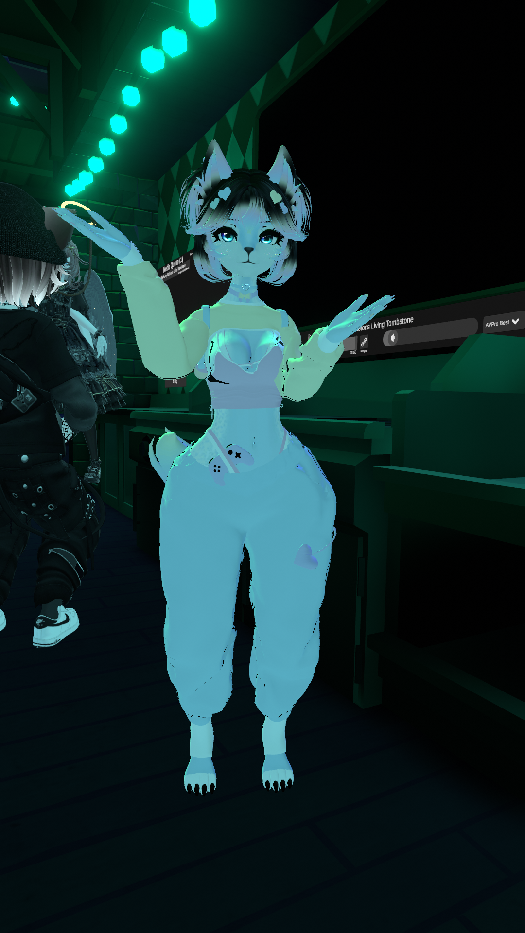 VRChat_2026-04-01_04-42-53.855_1080x1920.png