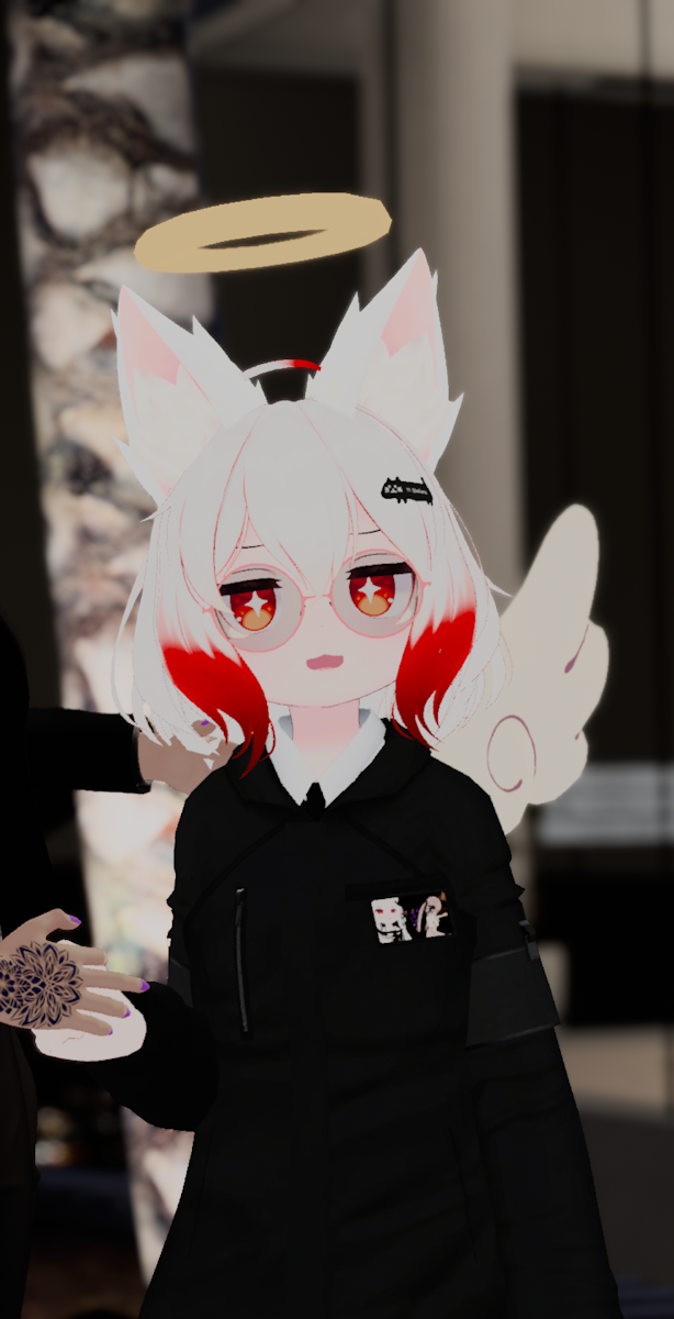 VRChat_2024-10-05_01-35-55.705_3840x2160.png