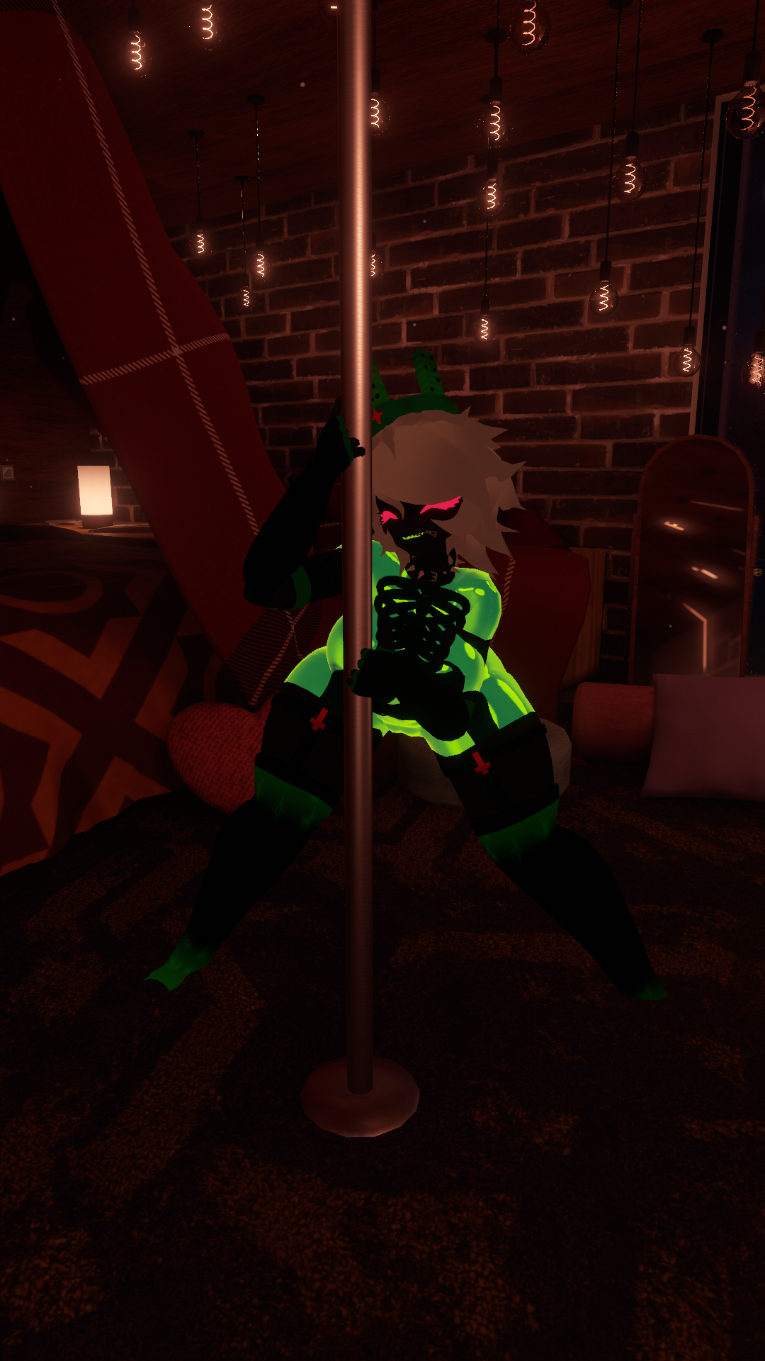 VRChat_2026-10-12_02-49-17.568_1080x1920.png